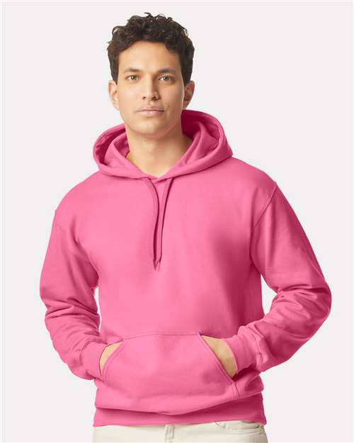Unisexe Softstyle® mi-lourd Chandail à capuchon