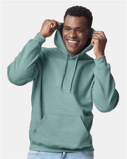 Unisexe Softstyle® mi-lourd Chandail à capuchon