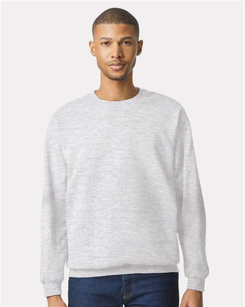 Unisexe Softstyle® mi-lourd Chandail ras-du-cou