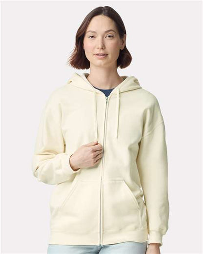 Unisexe Softstyle® mi-lourd Chandail à capuchon zippé