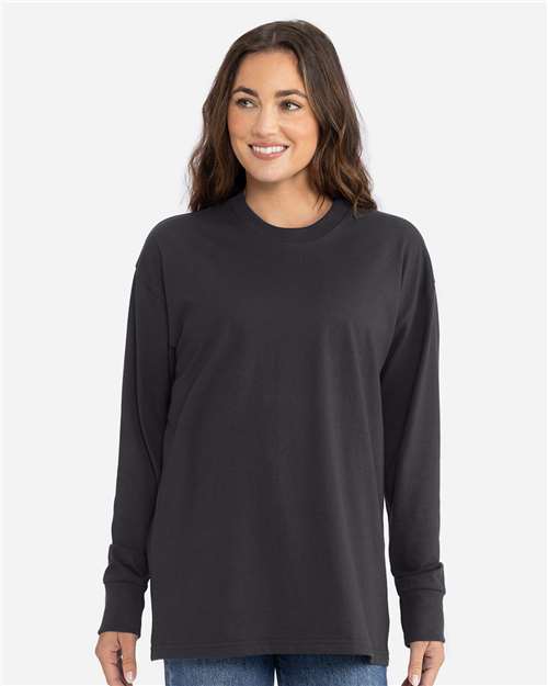 Unisex Heavyweight Long Sleeve Tee