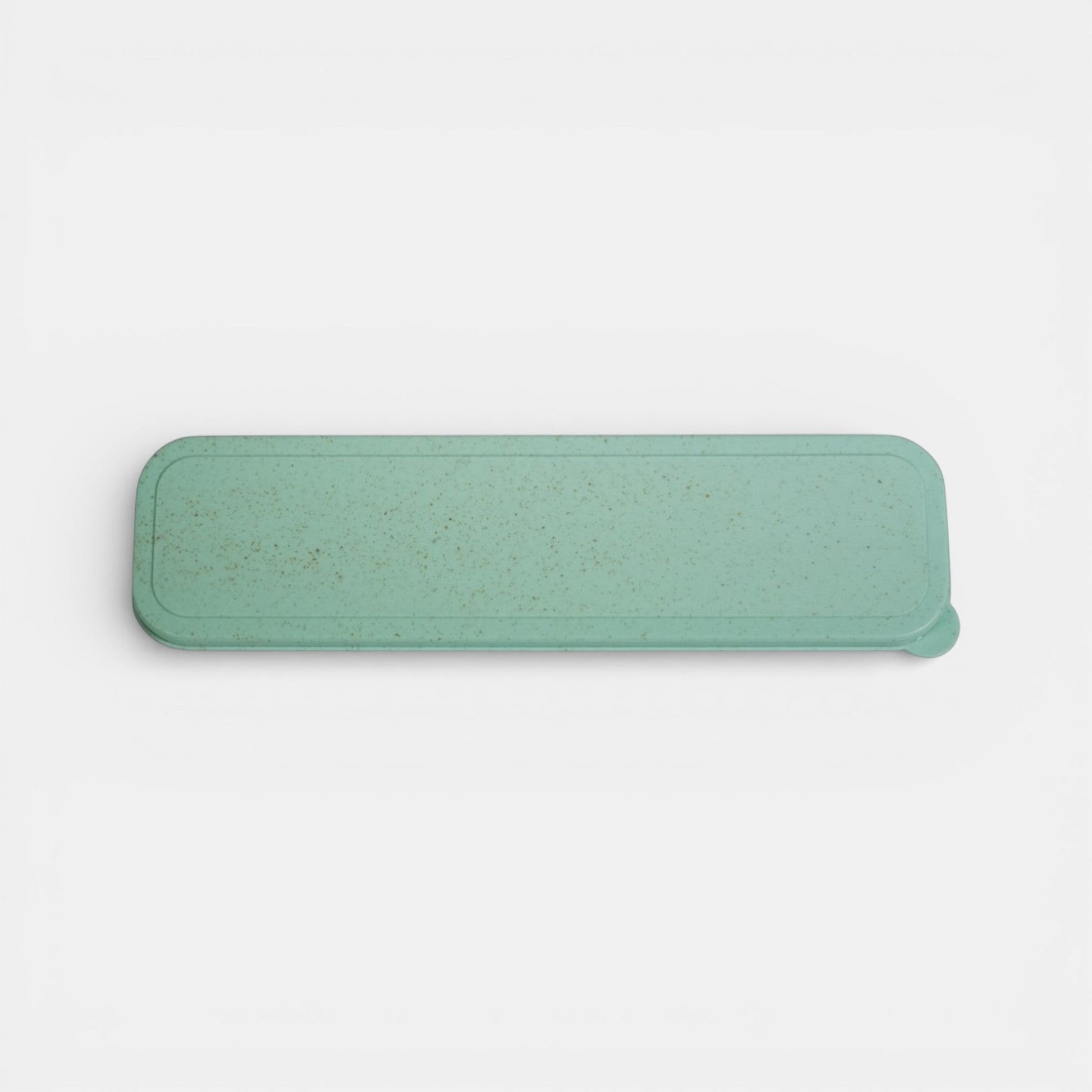 Impression M Hera biodegradable wheat straw utensil set in a light green speckled travel case
